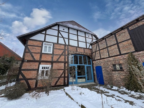 Außenansicht - 14 Zimmer Einfamilienhaus in Peine