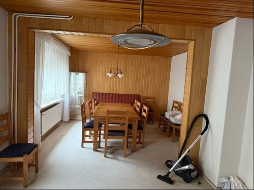 Wohn- und Esszimmer - 