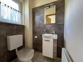 Gäste-WC im Erdgeschoss - 