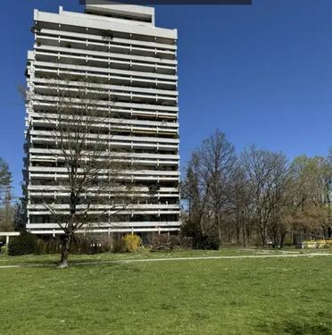 Aussenansicht - 4 Zimmer Etagenwohnung zum Kaufen in Taufkirchen