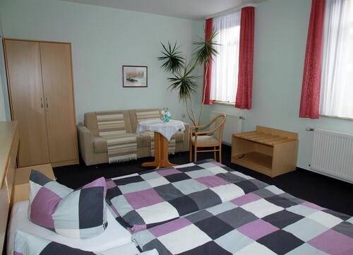 Foto - 9 Zimmer Wohn- & Geschäftshaus zum Kaufen in Hildburghausen