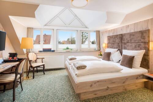 Foto - PREISREDUZIERUNG Bremen-Ost Modernes Stadthotel mit 21 Zimmer (36 Betten), Restaurant