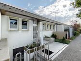Architektenbungalow mit... - Architektenbungalow + Einliegerwohnung + separate Büroeinheit in Feldrandlage von DA-Arheilgen