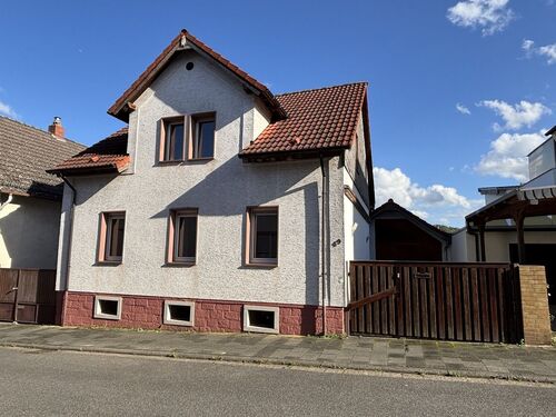 Hausansicht Straßenseite - 