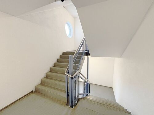 gepflegtes Treppenhaus... - Appartement mit 25,00 m² in Darmstadt zum Kaufen