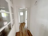 Flur - Dachgeschoßwohnung mit 70,00 m&sup2; in Darmstadt zur Miete