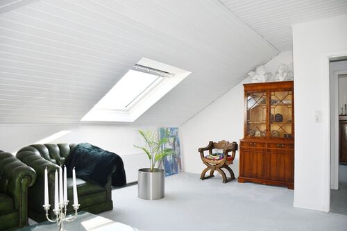 helles Zimmer - 