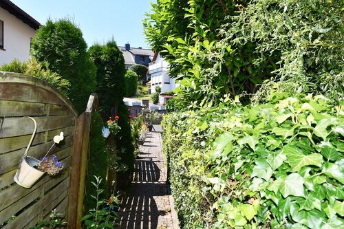 Hauszuweg - 