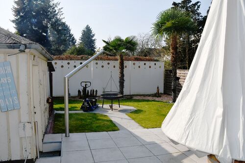 Teilansicht Grundstück - 