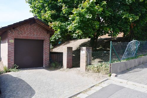 Garage - 