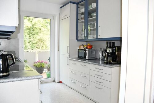 EG - WHG - Küche mit Balkonzugang - 