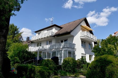 Hausansicht - Attraktives gepflegtes 7-Parteienhaus in Darmstadt – Siedlung Tann