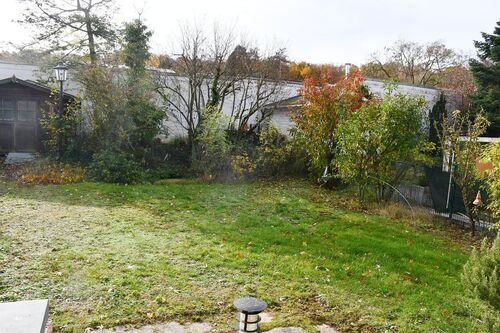 schönes Gartengrundstück - 