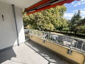 Sonnenbalkon mit Markise - 