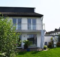 **RESERVIERT** Ansprechendes Reihenendhaus mit Ausbaureserve in Feldrandlage - Weiterstadt-Braunshardt