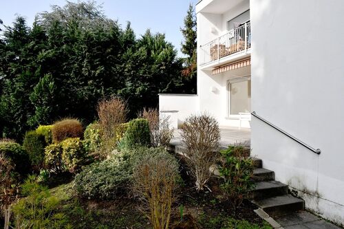 Terrasse mit Gartenzugang - 