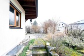 Terrasse vor Wohnzimmer - 5 Zimmer Einfamilienhaus zum Kaufen in Bretten