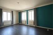 Massageraum Wohnzimmer leer - 