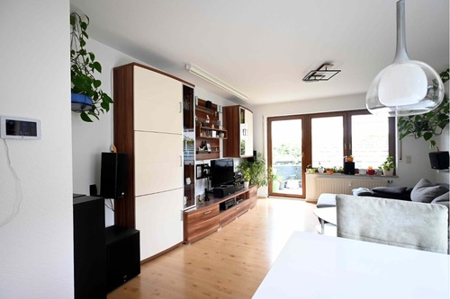 Wohnen Sicht 1 - Ruhig, Garten, Nähe zum Grünen und zur Enz