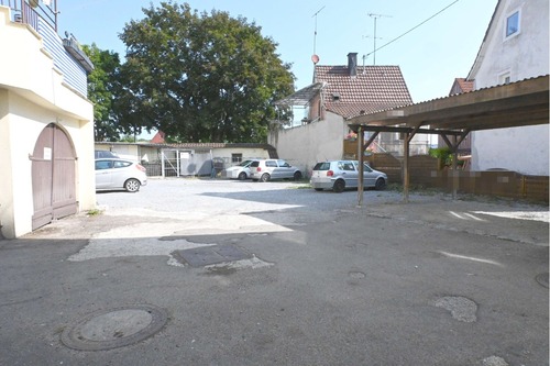 Innenhof gesamt - Grundstück für Mehrfamilienhaus mit über 600qm vermietbarer Fläche