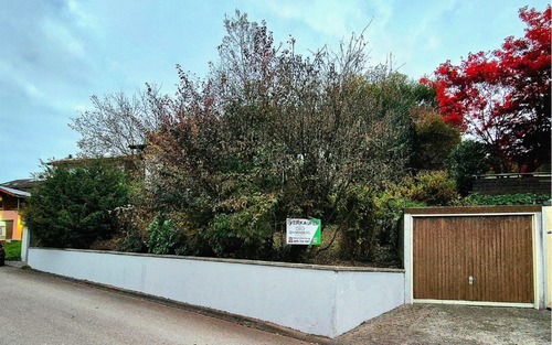 Außenansicht mit zusätzl. Einzelgarage - 