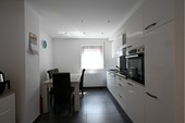 moderne Küche und Essbereich - 4- Zimmerwohnung mit 92,00 m&sup2; in Vaihingen zum Kaufen