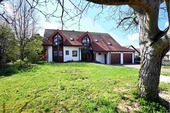 Hausansicht von Osten - 6 Zimmer Einfamilienhaus in Vaihingen Enz