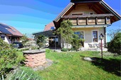 Südansicht und Vorgarten Terrasse - 