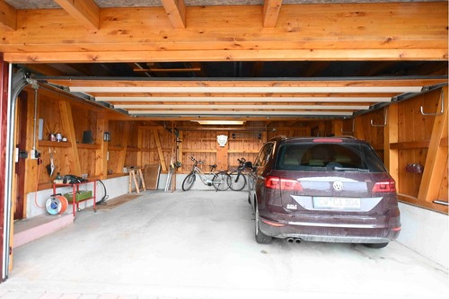Garage - 