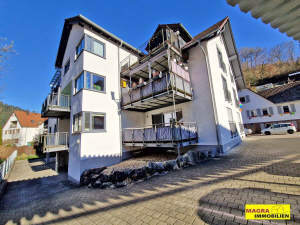Schiltach / Barrierefreie 2,5-Zimmer-Wohnung mit P - 2.5 Zimmer 2.5 Zimmerwohnung zum Kaufen in Schiltach
