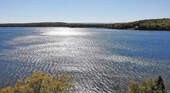 Cape Breton - Bras d`Or Lake - Tolles See-Ufergrun - 
