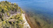Cape Breton - Bras d`Or Lake - Tolles See-Ufergrun - 