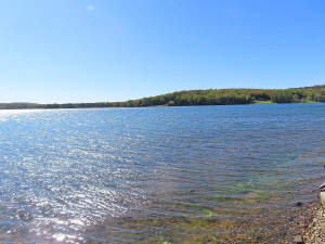 Cape Breton - Bras d`Or Lake - Tolles See-Ufergrun - 
