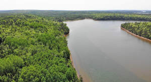 Cape Breton - Cleveland - Wunderschönes Fluss-Ufer - 