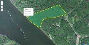 Cape Breton - Cleveland - Wunderschönes Fluss-Ufer - 