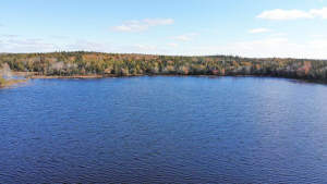 Cape Breton - 3,1 Hektar großes See-Ufergrundstück - 