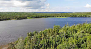 Cape Breton - Third Lake - Wunderschönes See-Uferg - 