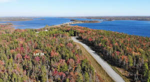 Cape Breton - 37-Hektar-Areal mit Atlantik-Zugang - 