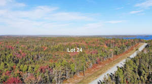 Cape Breton - 37-Hektar-Areal mit Atlantik-Zugang - 