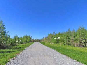 Cape Breton - 37-Hektar-Areal mit Atlantik-Zugang - 