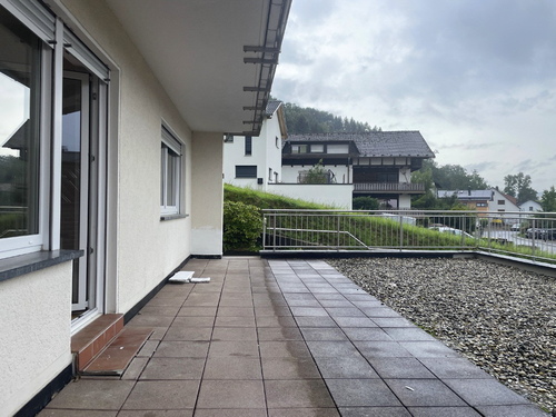 große Terrasse - Erdgeschoßwohnung mit 71,00 m² in Bad Orb zur Miete