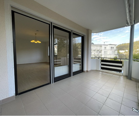 großer überdachter Balkon - 296.000,00&nbsp;EUR Kaufpreis, ca.&nbsp; 103,00&nbsp;m&sup2;&nbsp;Wohnfl&auml;che