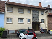 Hausansicht Eingang - 428.000,00 EUR Kaufpreis, ca.  245,00 m² Wohnfläche