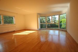 Wohnzimmer - Mehrfamilienhaus, Wohnhaus mit 532,00 m&sup2; in Bonn zum Kaufen