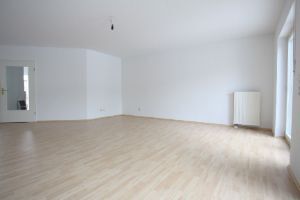 Wohnzimmer - Doppelhaushälfte mit 110,00 m&sup2; in Bonn - Bonn zum Kaufen