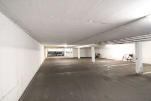 Tiefgarage - 