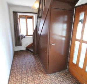 Flur - 4 Zimmer Einfamilienhaus zum Kaufen in Bonn - Geislar