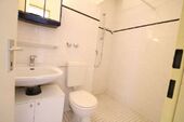 Badezimmer - 1 Zimmer 1- Zimmerwohnung in Bonn