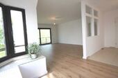Wohnzimmer / Küche - 3 Zimmer 3- Zimmerwohnung zum Kaufen in Bonn - Muffendorf