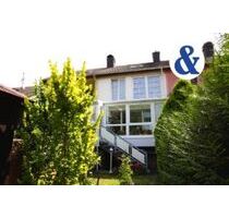 Einfamilienhaus mit vielen Raffinessen in Unkel